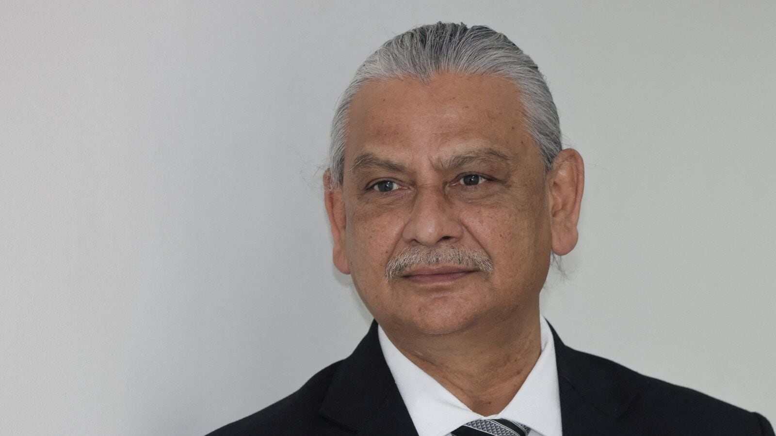 RBI invites applications for deputy governor post with Michael Patra set to step down in Jan