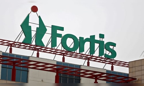 Fortis Health acquires 7.61% stake in Agilus Diagnostics for ₹429.37 crore