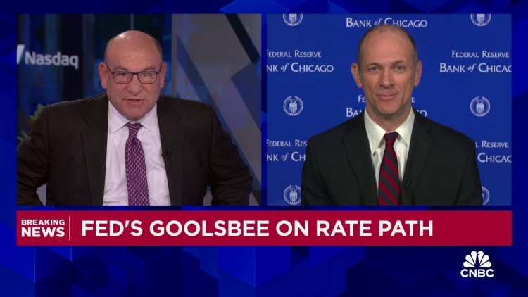 Chicago Fed President Goolsbee sees rate cuts depending on inflation progress